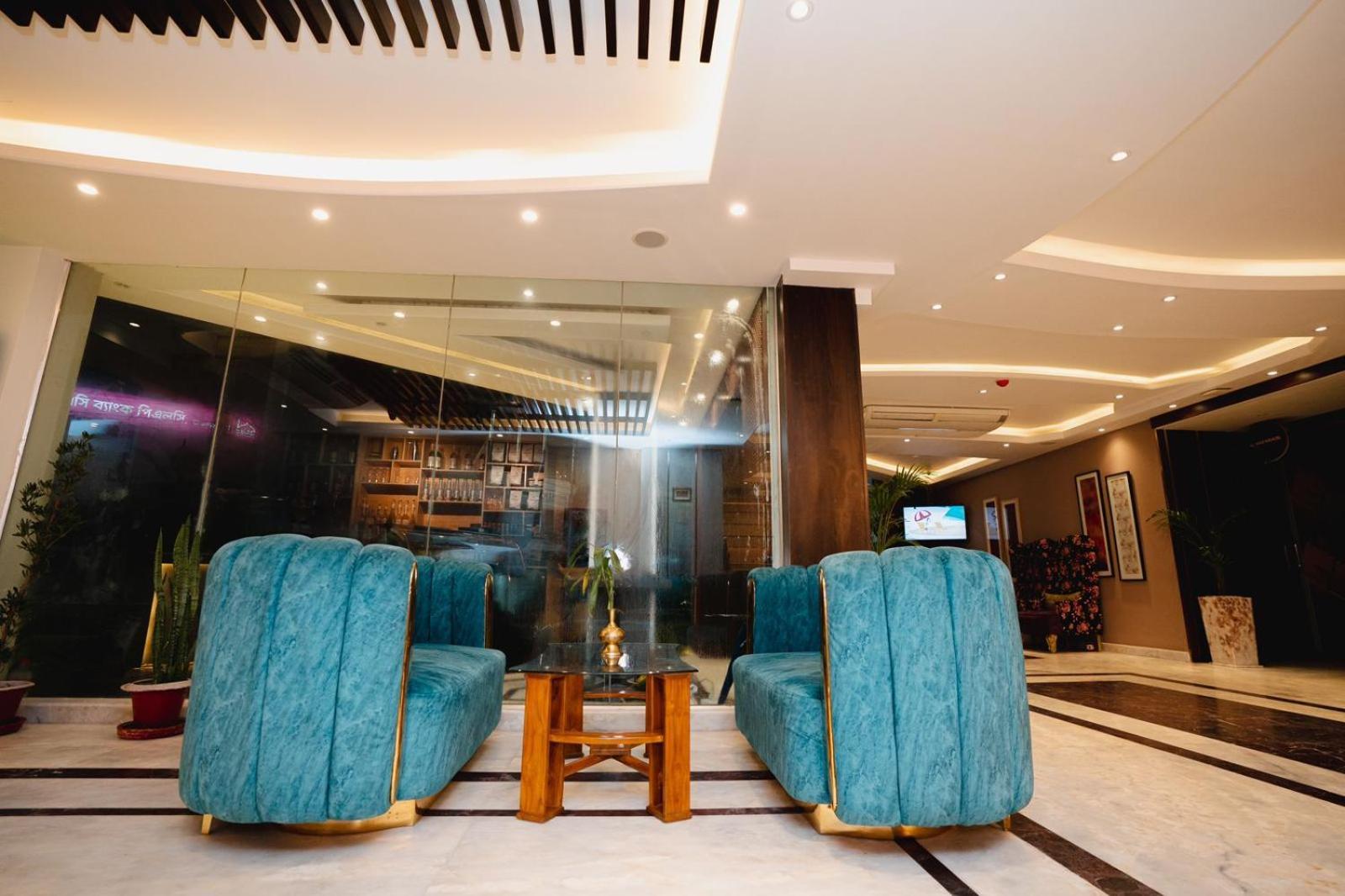 Royal Raj Hotel Rajshahi Exteriör bild