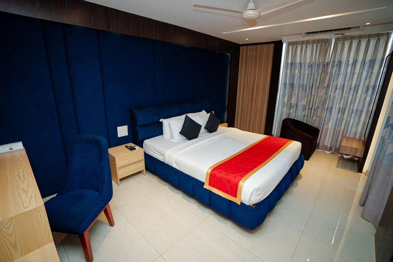 Royal Raj Hotel Rajshahi Exteriör bild