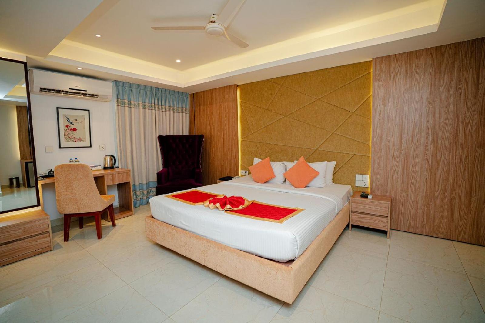 Royal Raj Hotel Rajshahi Exteriör bild